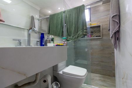 Apartamento para alugar com 95m², 3 quartos e 2 vagas Apartamento para alugar com 95m², 3 quartos e 2 vagasBanheiro 1