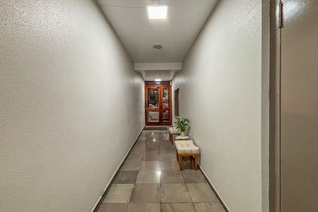 Apartamento para alugar com 64m², 2 quartos e sem vagaHall social