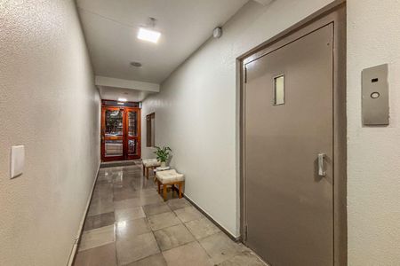 Apartamento para alugar com 64m², 2 quartos e sem vagaHall social