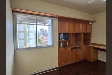 Apartamento à venda com 167m², 4 quartos e 2 vagas