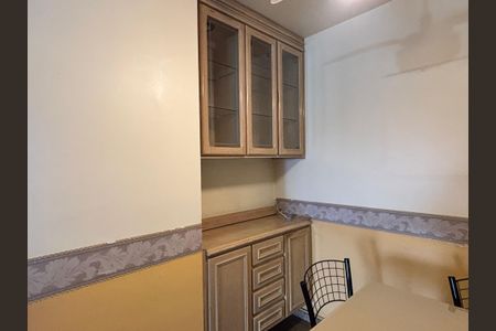 Apartamento à venda com 167m², 4 quartos e 2 vagas