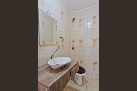 Casa para alugar com 300m², 2 quartos e sem vaga Casa para alugar com 300m², 2 quartos e sem vagaBanheiro