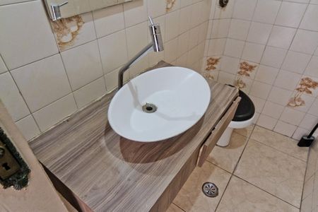 Casa para alugar com 300m², 2 quartos e sem vaga Casa para alugar com 300m², 2 quartos e sem vagaBanheiro