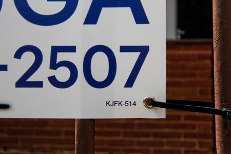 Casa para alugar com 300m², 2 quartos e sem vaga Casa para alugar com 300m², 2 quartos e sem vagaPlaca