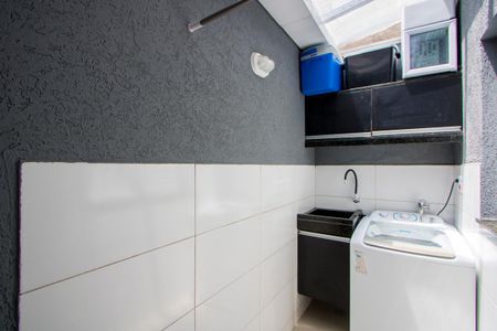 Apartamento à venda com 59m², 2 quartos e 1 vaga Apartamento à venda com 59m², 2 quartos e 1 vagaÁrea de serviço
