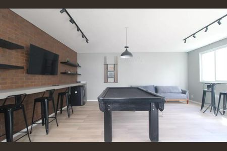 Apartamento à venda com 40m², 2 quartos e sem vaga Apartamento à venda com 40m², 2 quartos e sem vagaSalão de jogos