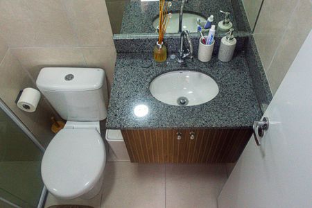 Apartamento à venda com 40m², 2 quartos e sem vaga Apartamento à venda com 40m², 2 quartos e sem vagaBanheiro