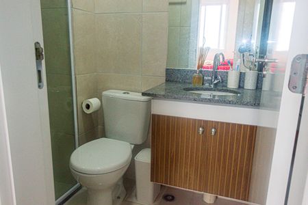 Apartamento à venda com 40m², 2 quartos e sem vaga Apartamento à venda com 40m², 2 quartos e sem vagaBanheiro