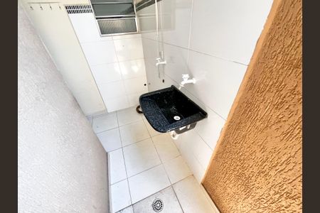 Casa de condomínio para alugar com 55m², 1 quarto e sem vagaÁrea de Serviço