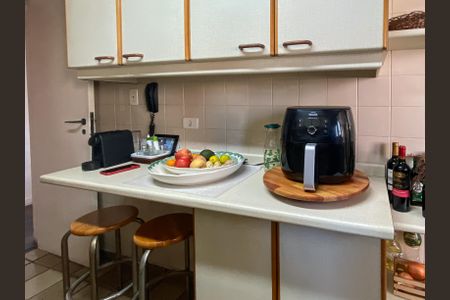 Apartamento à venda com 205m², 3 quartos e 2 vagasCozinha