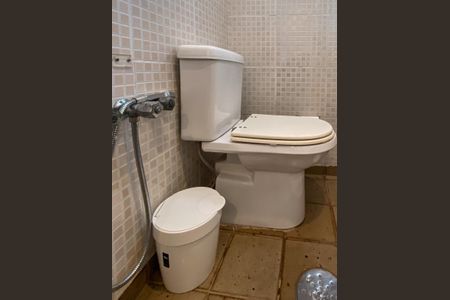 Apartamento à venda com 205m², 3 quartos e 2 vagasBanheiro da Suíte 1