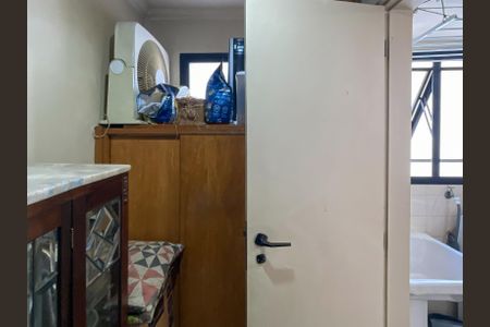 Apartamento à venda com 205m², 3 quartos e 2 vagasQuarto de Serviço