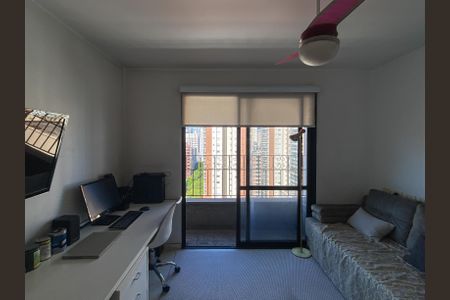 Apartamento à venda com 205m², 3 quartos e 2 vagasSuíte 2