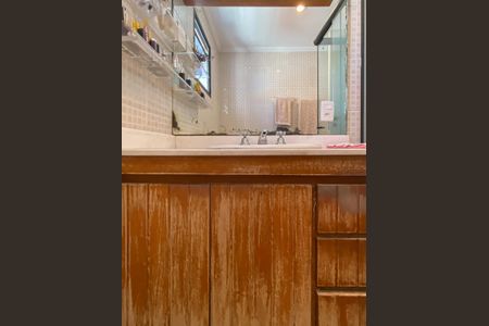 Apartamento à venda com 205m², 3 quartos e 2 vagasBanheiro da Suíte 1