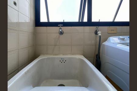 Apartamento à venda com 205m², 3 quartos e 2 vagasÁrea de Serviço