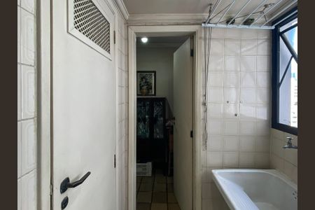 Apartamento à venda com 205m², 3 quartos e 2 vagasQuarto de Serviço
