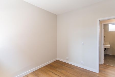 Apartamento à venda com 115m², 3 quartos e 1 vagaQuarto 2