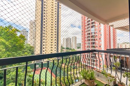 Apartamento para alugar com 116m², 3 quartos e 3 vagas