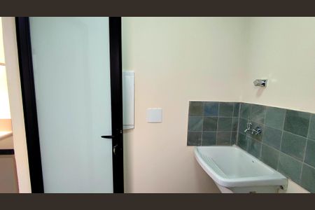 Casa de condomínio para alugar com 136m², 3 quartos e 2 vagas