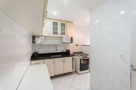 Apartamento à venda com 60m², 2 quartos e 1 vagaCozinha