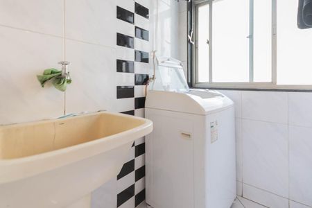 Apartamento à venda com 60m², 2 quartos e 1 vagaÁrea de Serviço