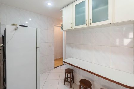 Apartamento à venda com 60m², 2 quartos e 1 vagaCozinha