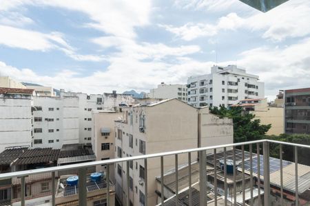 Apartamento à venda com 60m², 2 quartos e 1 vagaVaranda Quarto 