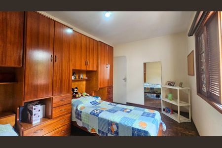 Casa à venda com 118m², 2 quartos e 2 vagasQuarto 