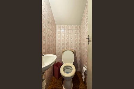 Casa à venda com 118m², 2 quartos e 2 vagasLavabo