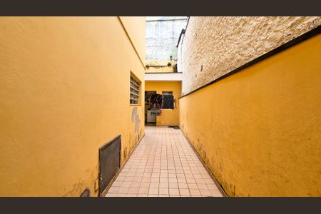 Casa à venda com 118m², 2 quartos e 2 vagasQuintal