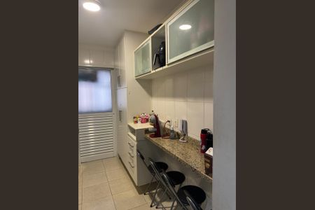 Apartamento à venda com 3 quartos, 64m² em Vila Industrial, Campinas