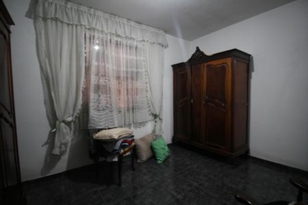 Casa à venda com 115m², 2 quartos e 2 vagas