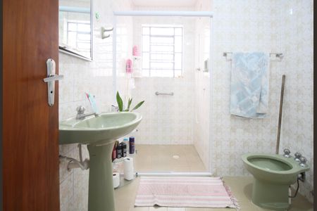 Casa à venda com 115m², 2 quartos e 2 vagas