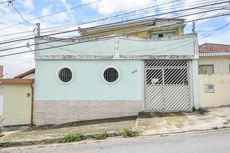 Casa à venda com 158m², 2 quartos e 2 vagasFachada