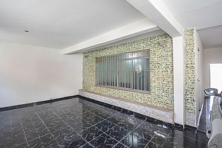 Casa à venda com 158m², 2 quartos e 2 vagasGaragem