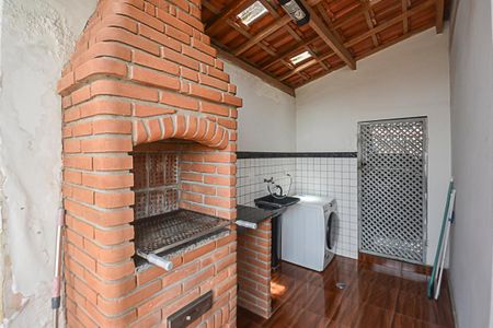 Casa à venda com 158m², 2 quartos e 2 vagasÁrea de Serviço