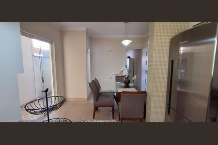 Casa à venda com 400m², 3 quartos e 4 vagasCozinha 