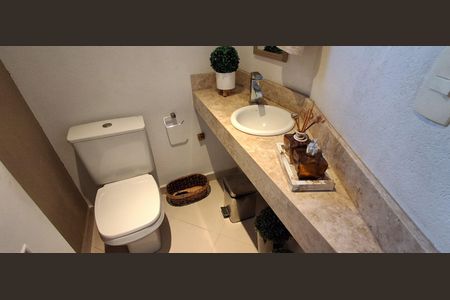 Casa à venda com 400m², 3 quartos e 4 vagasLavabo 