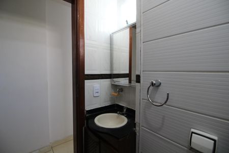 Apartamento à venda com 48m², 2 quartos e 1 vagaBanheiro