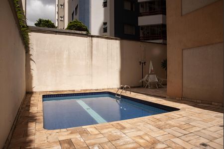 Apartamento para alugar com 159m², 4 quartos e 2 vagasÁrea comum - Piscina
