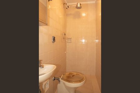 Apartamento para alugar com 159m², 4 quartos e 2 vagasBanheiro de Serviço