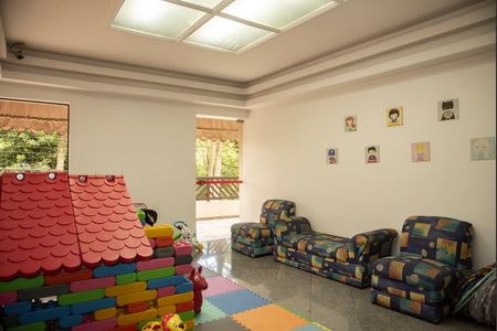 Apartamento para alugar com 159m², 4 quartos e 2 vagasÁrea comum - Brinquedoteca