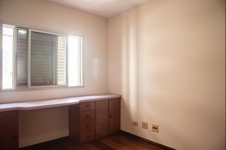 Apartamento para alugar com 159m², 4 quartos e 2 vagasQuarto 2