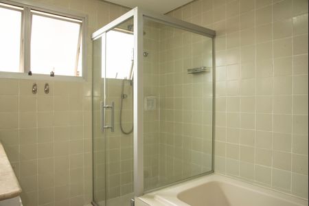 Apartamento para alugar com 159m², 4 quartos e 2 vagasBanheiro da Suíte