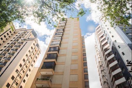 Apartamento para alugar com 159m², 4 quartos e 2 vagasFachada