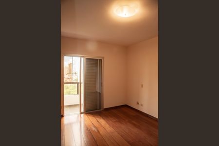 Apartamento para alugar com 159m², 4 quartos e 2 vagasSuíte