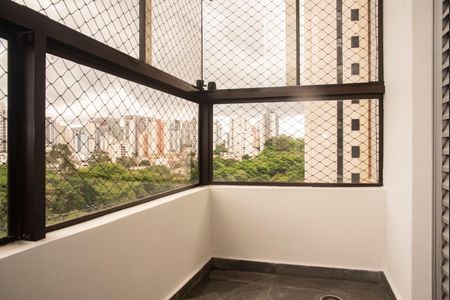 Apartamento para alugar com 159m², 4 quartos e 2 vagasVaranda da Suíte