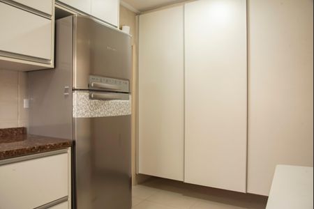 Apartamento para alugar com 159m², 4 quartos e 2 vagasCozinha
