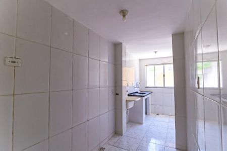 Casa à venda com 60m², 2 quartos e sem vaga Casa à venda com 60m², 2 quartos e sem vagaCozinha e Área de Serviço