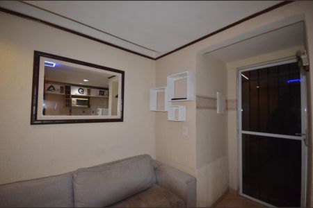 Sala de apartamento para alugar com 1 quarto, 20m² em Bento Ribeiro, Rio de Janeiro